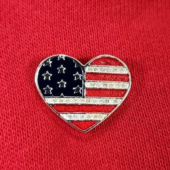 Saks 5th Avenue Swarovski Crystal Heart Flag Pin - Picture 2 of 3